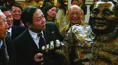 p. 169 – Top Photo: “2005 Introducing sculpture of Deng Xiaoping” 