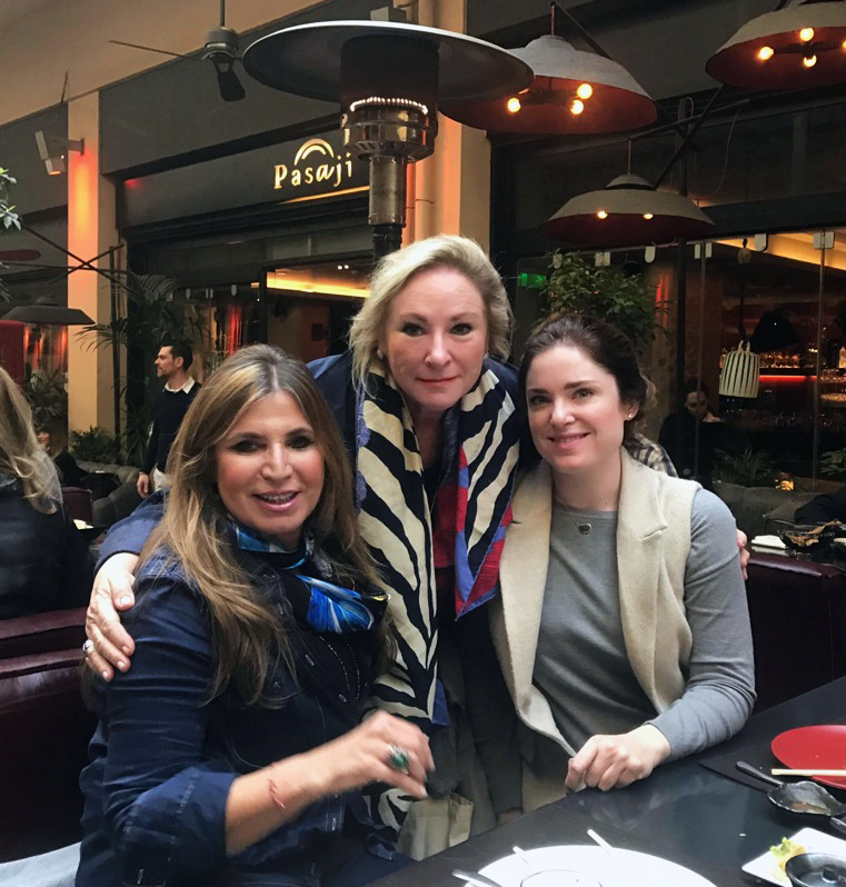 B’Beth Weldon and met for lunch in Athens, Greece, with Greek artist Dr. Mina Papatheodorou Valyraki